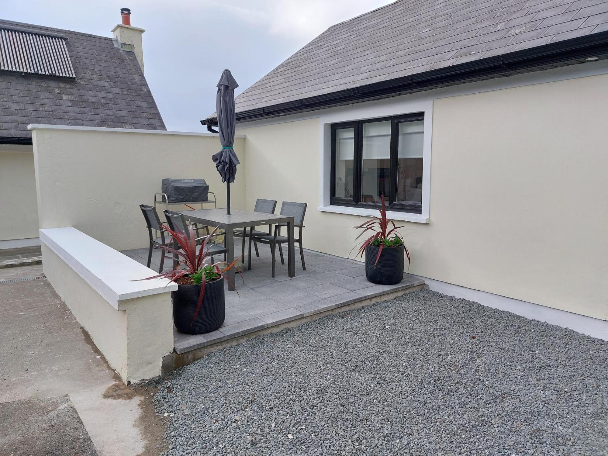 Misty Bay - Kenmare Hotel Exterior photo